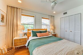 Walk to Gulf: Luxe Luau-themed Gem in Holmes Beach