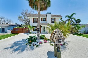 Walk to Gulf: Luxe Luau-themed Gem in Holmes Beach