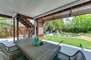 Walk to Gulf: Luxe Luau-themed Gem in Holmes Beach