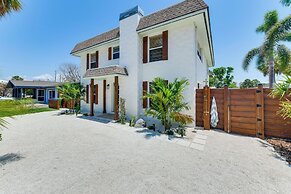 Walk to Gulf: Luxe Luau-themed Gem in Holmes Beach