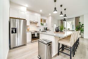 4 Mi to Dtwn: Modern Tacoma Home w/ Spacious Yard
