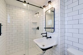 Walk to Sand & Fantasy Island: Beach Haven Getaway