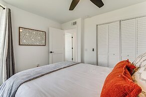 Luxe Family Gem in Montgomery: 'the Lake House!'