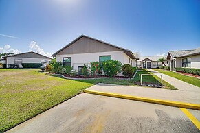 Near Sebring Int'l Raceway: Villa w/ Pool Access!