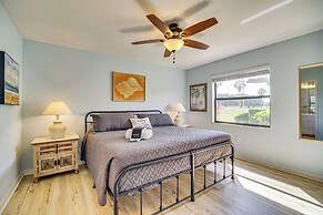 Near Sebring Int'l Raceway: Villa w/ Pool Access!