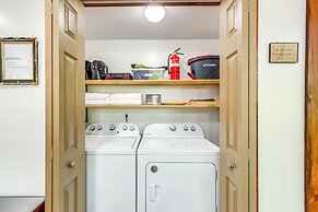 4 Mi to Dtwn Ellijay: Cabin w/ Pool & River Access