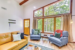 4 Mi to Dtwn Ellijay: Cabin w/ Pool & River Access