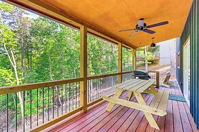 4 Mi to Dtwn Ellijay: Cabin w/ Pool & River Access