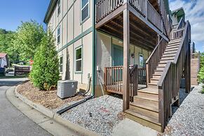 Walk to Shops & Dining: Downtown Condo in Helen