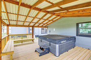 Deck, Hot Tub & Lake View: Brownwood Home!