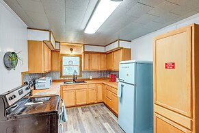 Deck, Hot Tub & Lake View: Brownwood Home!