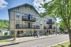 1 Block to Main St & River: Downtown Helen Condo
