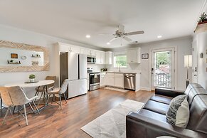 Steps to River + Shops: Downtown Helen Retreat!