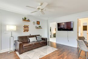 Steps to River + Shops: Downtown Helen Retreat!