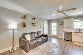 1 Block to Main St & River: Downtown Helen Condo