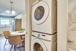 1 Block to Main St & River: Downtown Helen Condo