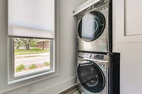 Walk to Pass Christian Beach: Stunning Family Home