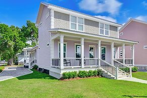 Walk to Pass Christian Beach: Stunning Family Home