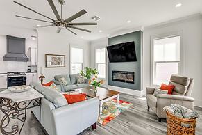 Walk to Pass Christian Beach: Stunning Family Home