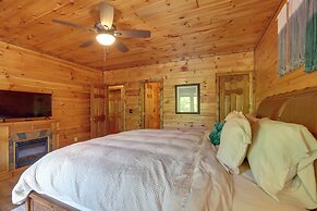 Family Friendly: Hot Tub Haven in Mineral Bluff!