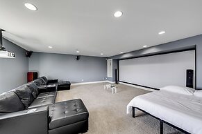 Bay Views & Deck: Spacious Ferndale Family Home