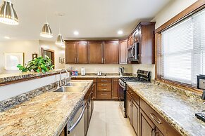 Lakefront Family Home w/ Boat Dock in Underwood
