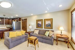 Lakefront Family Home w/ Boat Dock in Underwood