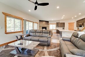 7 Mi to Lake Davis: Family Outdoor Retreat w/ Deck