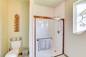 Lake Taneycomo Views: Family-friendly Cabin!