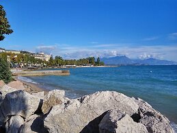 Adagio Apartment Pool Terrace Lake Garda