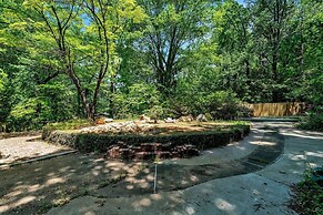 Spacious Home With Outdoor Kitchen & Fenced Yard 4 Bedroom Home