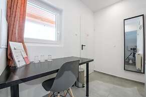 Chesscom Guesthouse