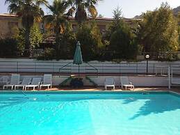 Alba Marina Green Resort