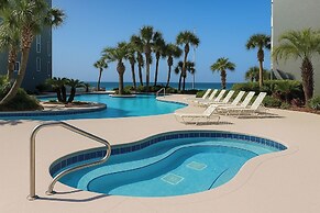 Beach Luxury 3BR w/ Spa Baths + Pool Bar