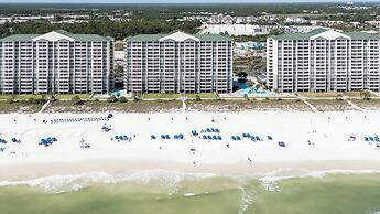 Beach Luxury 3BR w/ Spa Baths + Pool Bar