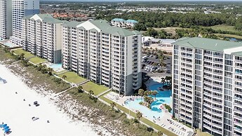 Stunning Gulf 2BR Pools, Spa, Balcony