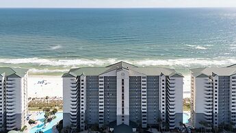 Stunning Gulf 2BR Pools, Spa, Balcony