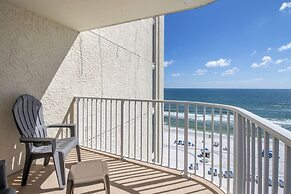 Beachfront King Suite Balcony + Jacuzzi