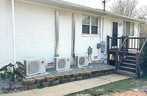 Private Studio Pet Friendly A/C + Wi-fi