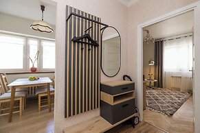 ShortStayPoland Nowolipie B182