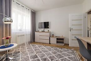 ShortStayPoland Nowolipie B182