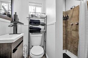 Spacious 4BR Near UB & Niagara Falls - Pet Friendly