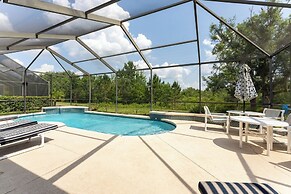 Spacious Family Villa Near Disney + Pool