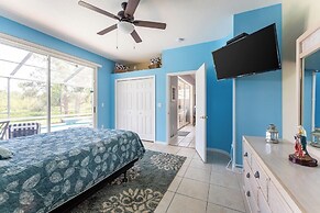 Spacious Family Villa Near Disney + Pool