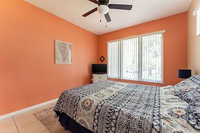 Spacious Family Villa Near Disney + Pool