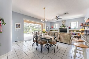 Spacious Family Villa Near Disney + Pool