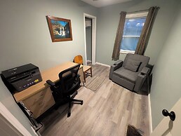 Peaceful 5BR Home: Lake Access & Work Space