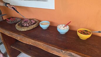 Serrmabi Pé na Areia by La Playa