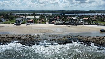 Serrmabi Pé na Areia by La Playa
