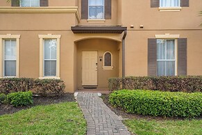 Family 4BR Home w/ Resort Pool Near Disney